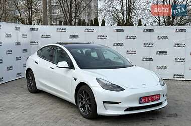 Седан Tesla Model 3 2023 в Луцке