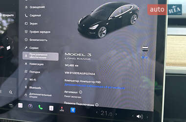 Седан Tesla Model 3 2018 в 