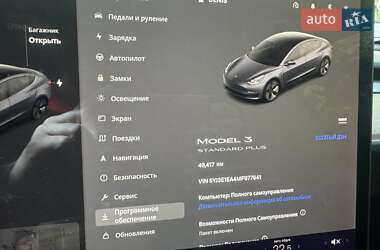 Седан Tesla Model 3 2021 в 