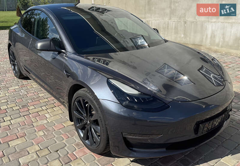 Седан Tesla Model 3 2019 в Харькове