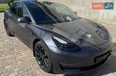 Седан Tesla Model 3 2019 в 