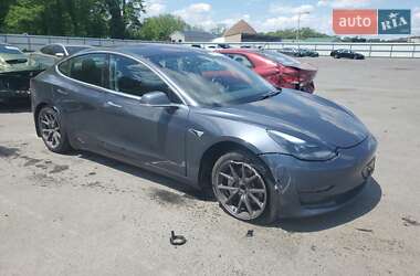 Седан Tesla Model 3 2018 в 