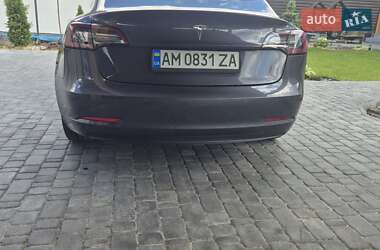 Седан Tesla Model 3 2018 в 