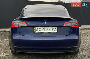 Седан Tesla Model 3 2018 в 