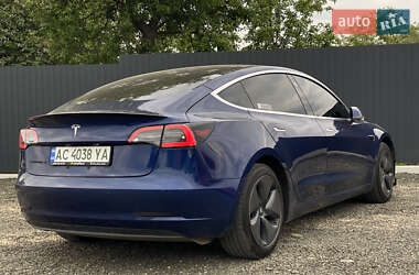 Седан Tesla Model 3 2018 в 