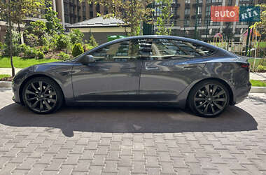 Седан Tesla Model 3 2018 в 