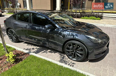Седан Tesla Model 3 2018 в 