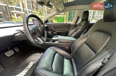 Седан Tesla Model 3 2018 в 