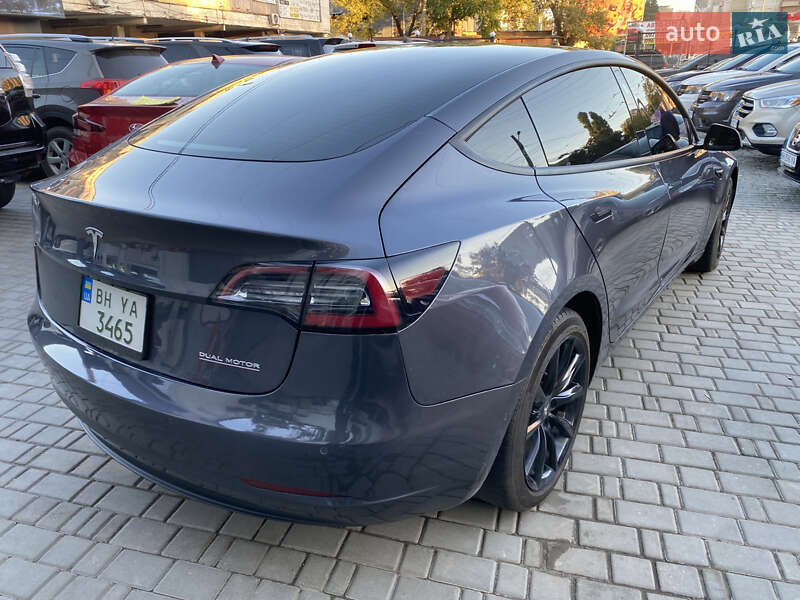 Седан Tesla Model 3 2021 в Одессе