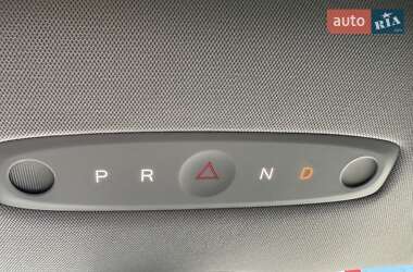 Седан Tesla Model 3 2024 в 