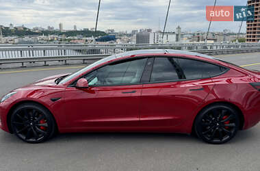 Седан Tesla Model 3 2019 в 