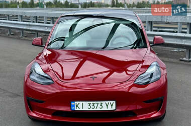 Седан Tesla Model 3 2019 в 