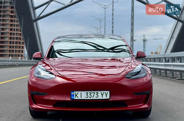 Седан Tesla Model 3 2019 в 