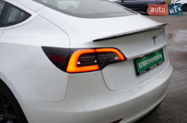 Седан Tesla Model 3 2018 в 