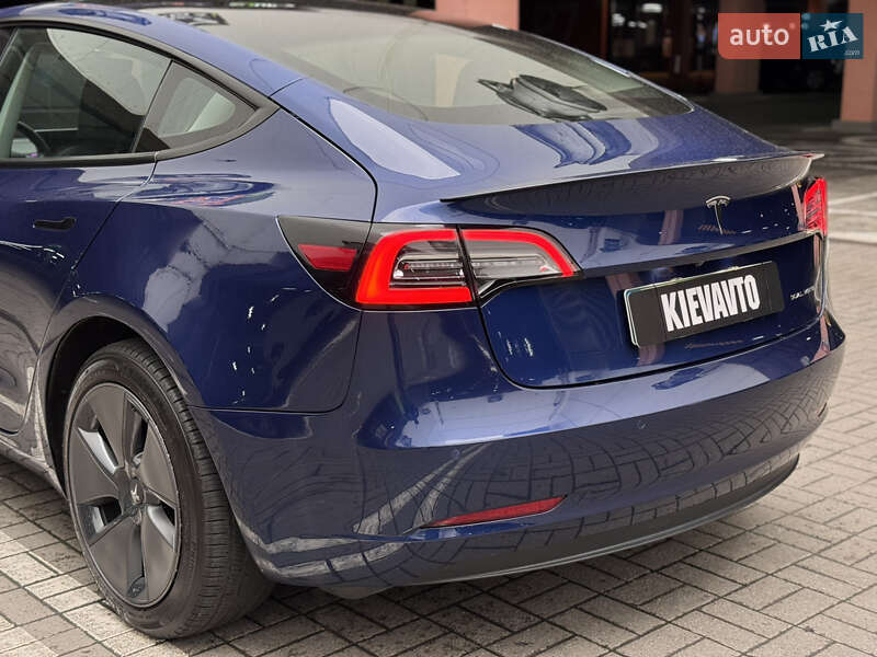 Седан Tesla Model 3 2021 в Киеве фото 24 Седан Tesla Model 3 2021 в Киеве