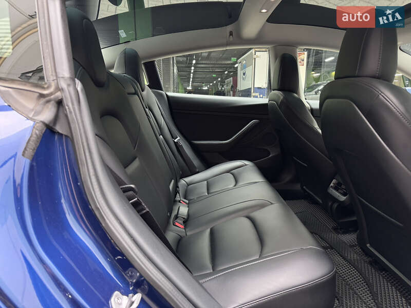 Седан Tesla Model 3 2021 в Киеве фото 28 Седан Tesla Model 3 2021 в Киеве