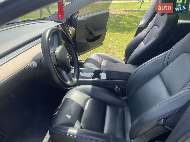 Седан Tesla Model 3 2019 в Кривом Роге фото 19 Седан Tesla Model 3 2019 в Кривом Роге