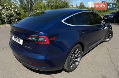 Седан Tesla Model 3 2018 в 