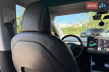 Седан Tesla Model 3 2018 в 