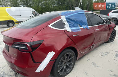 Седан Tesla Model 3 2019 в 