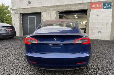 Седан Tesla Model 3 2018 в 
