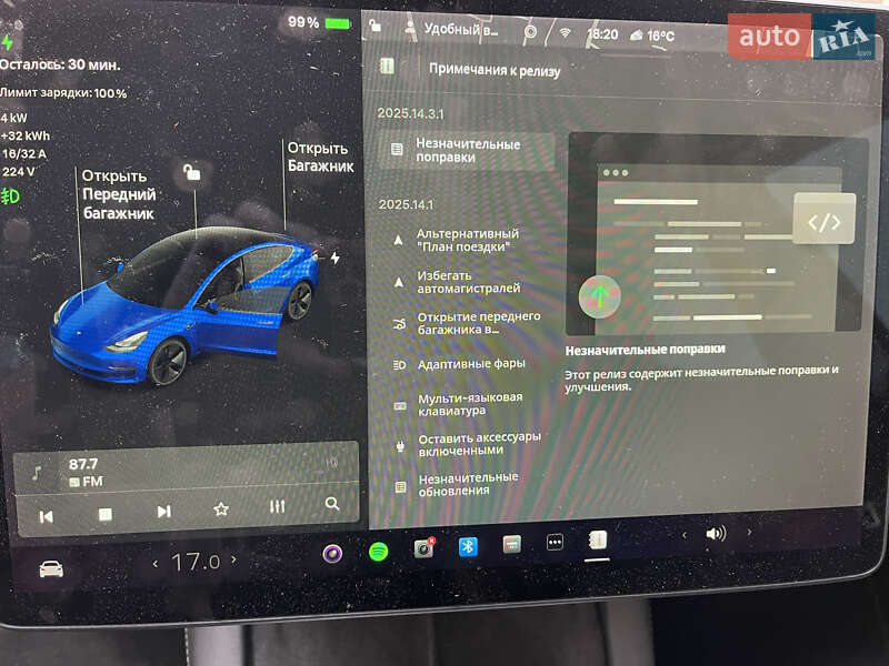 Седан Tesla Model 3 2021 в Львові