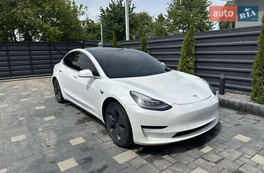 Седан Tesla Model 3 2019 в Владимире