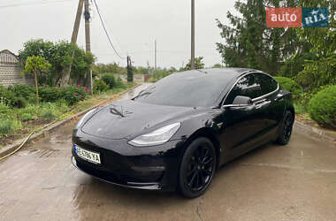 Седан Tesla Model 3 2019 в 