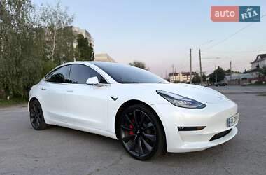 Седан Tesla Model 3 2019 в 