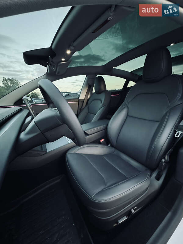 Седан Tesla Model 3 2024 в Кременчуге фото 11 Седан Tesla Model 3 2024 в Кременчуге