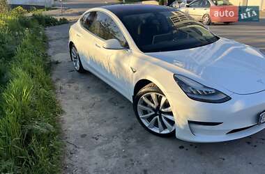 Седан Tesla Model 3 2018 в 
