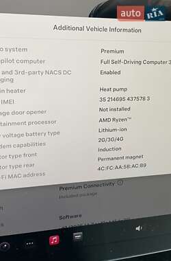 Седан Tesla Model 3 2022 в 