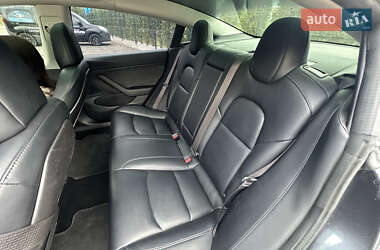 Седан Tesla Model 3 2018 в 
