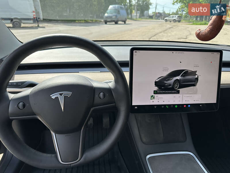 Седан Tesla Model 3 2022 в Сумах