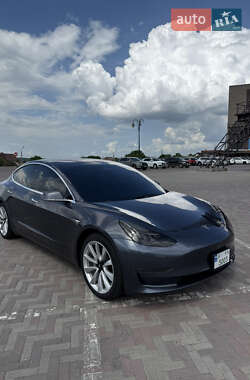 Седан Tesla Model 3 2018 в Харькове