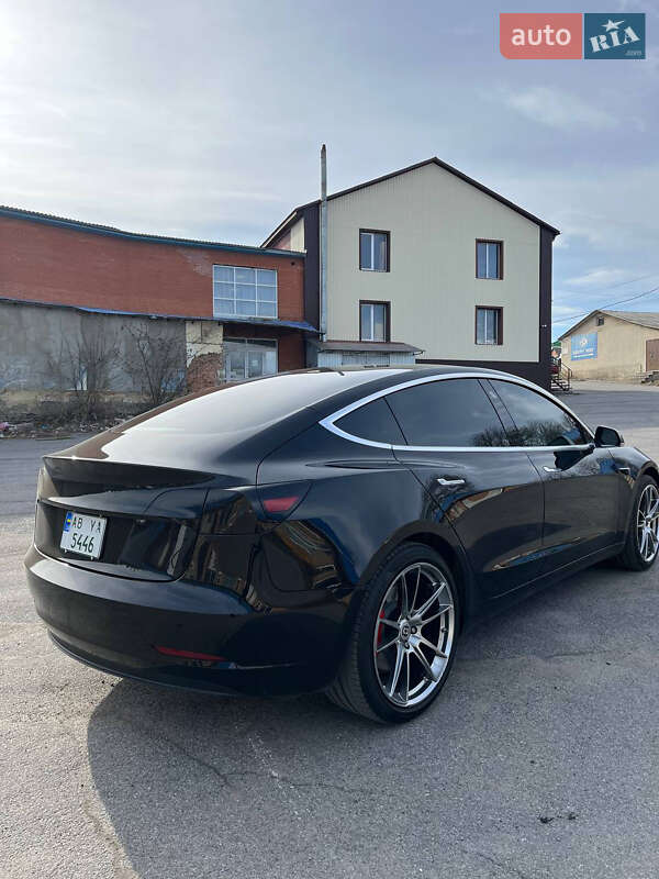 Седан Tesla Model 3 2019 в Жмеринке фото 2 Седан Tesla Model 3 2019 в Жмеринке