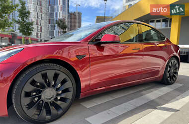 Седан Tesla Model 3 2018 в 