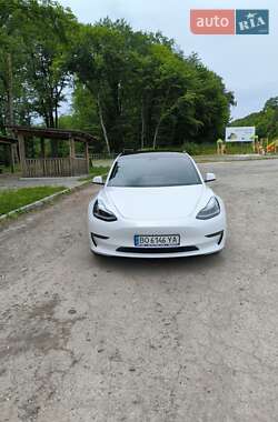 Седан Tesla Model 3 2021 в Бережанах