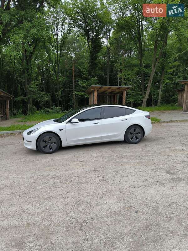 Седан Tesla Model 3 2021 в Бережанах фото 3 Седан Tesla Model 3 2021 в Бережанах