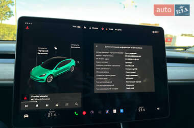 Седан Tesla Model 3 2019 в 