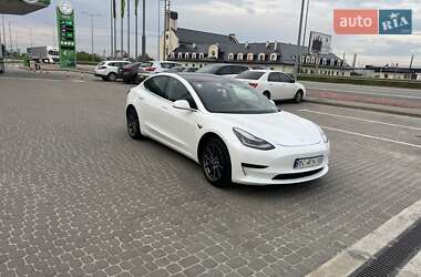 Седан Tesla Model 3 2019 в Солонці