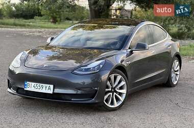 Седан Tesla Model 3 2018 в Полтаві