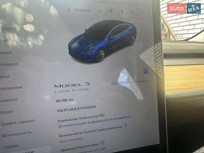 Седан Tesla Model 3 2018 в Києві