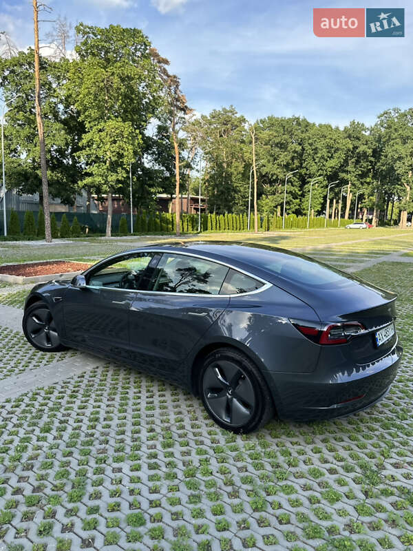 Седан Tesla Model 3 2019 в Харькове