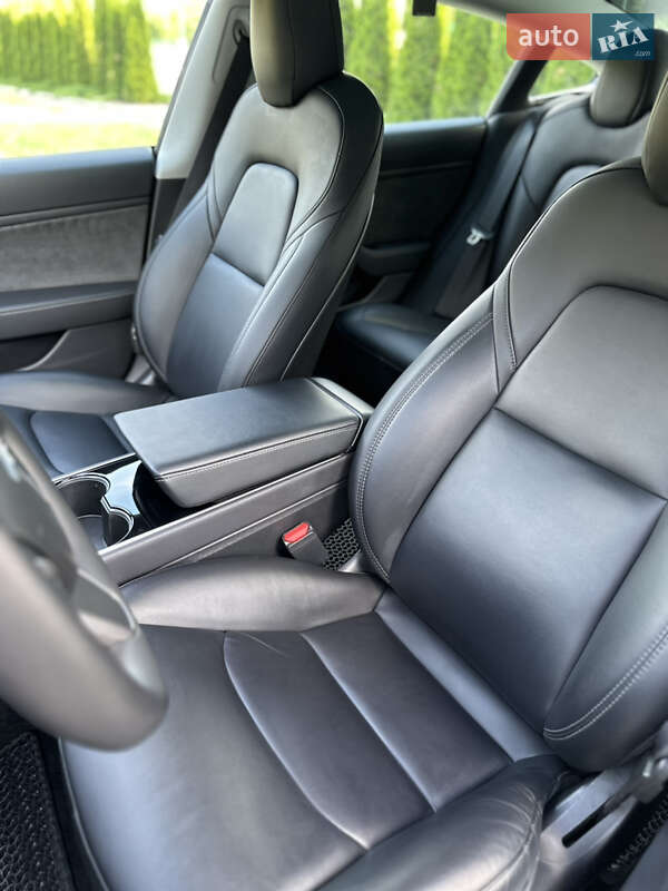Седан Tesla Model 3 2019 в Харькове