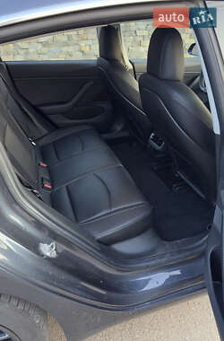 Седан Tesla Model 3 2018 в 