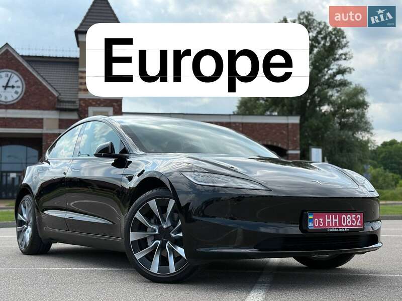 Tesla Model 3 2024