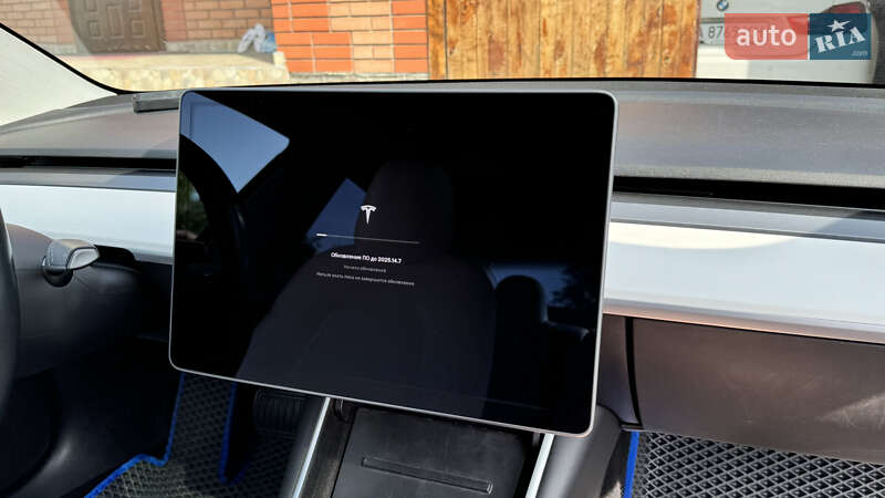 Седан Tesla Model 3 2018 в Виннице фото 10 Седан Tesla Model 3 2018 в Виннице