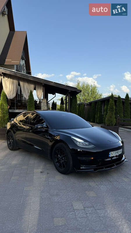 Седан Tesla Model 3 2019 в Тернополе фото 2 Седан Tesla Model 3 2019 в Тернополе