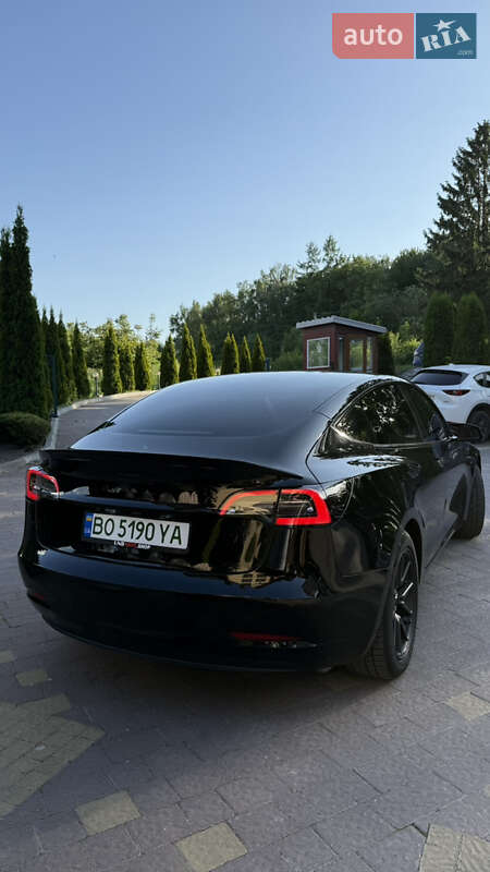 Седан Tesla Model 3 2019 в Тернополе фото 12 Седан Tesla Model 3 2019 в Тернополе